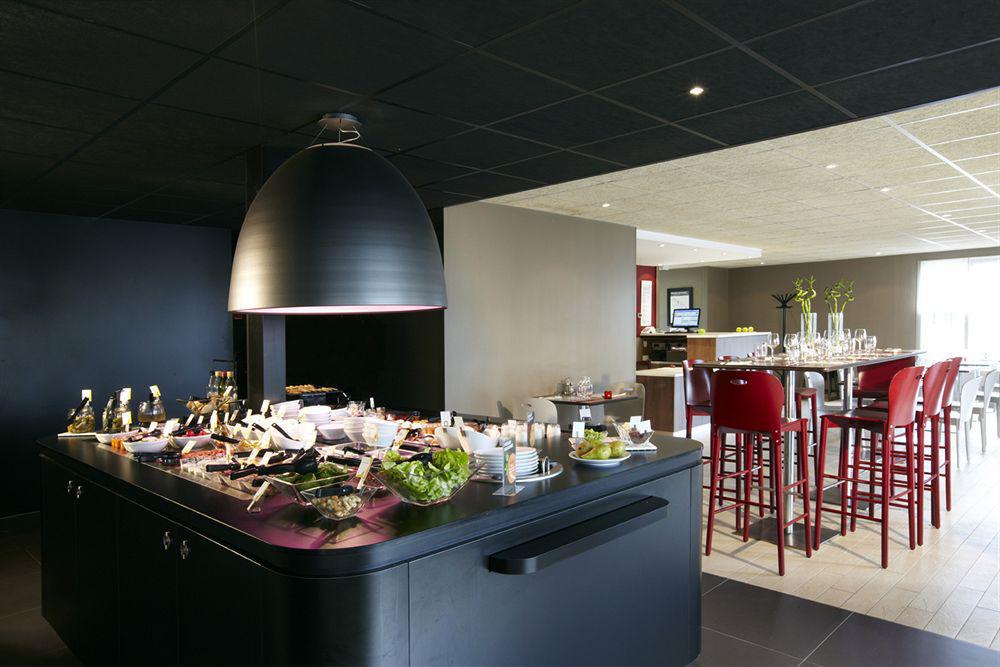 Kyriad Tarbes Bastillac Exteriér fotografie
